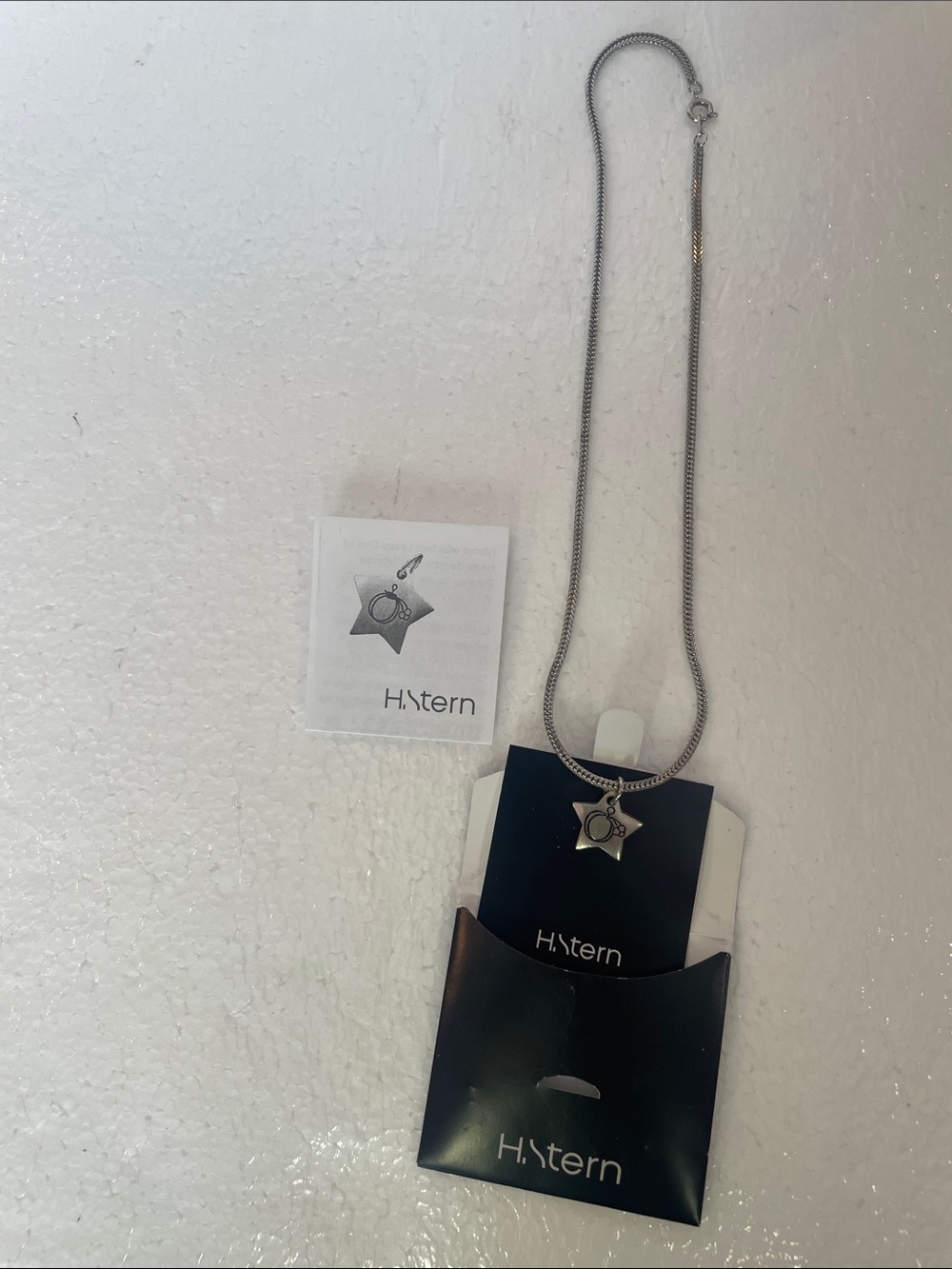 H Stern Boleaderia star pendant charm necklace new